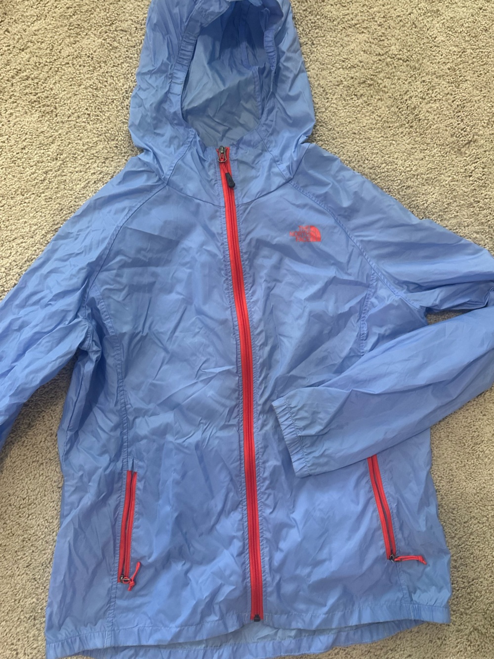 The North Face Women’s Lightweight Raincoat